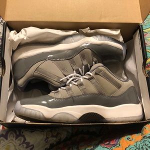 AIR JORDAN 11 RETRO LOW